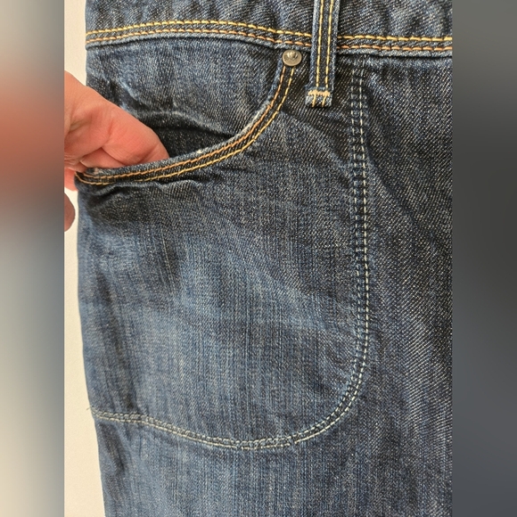 BANANA REPUBLIC Denim Skirt. Size 6 - Picture 3 of 13